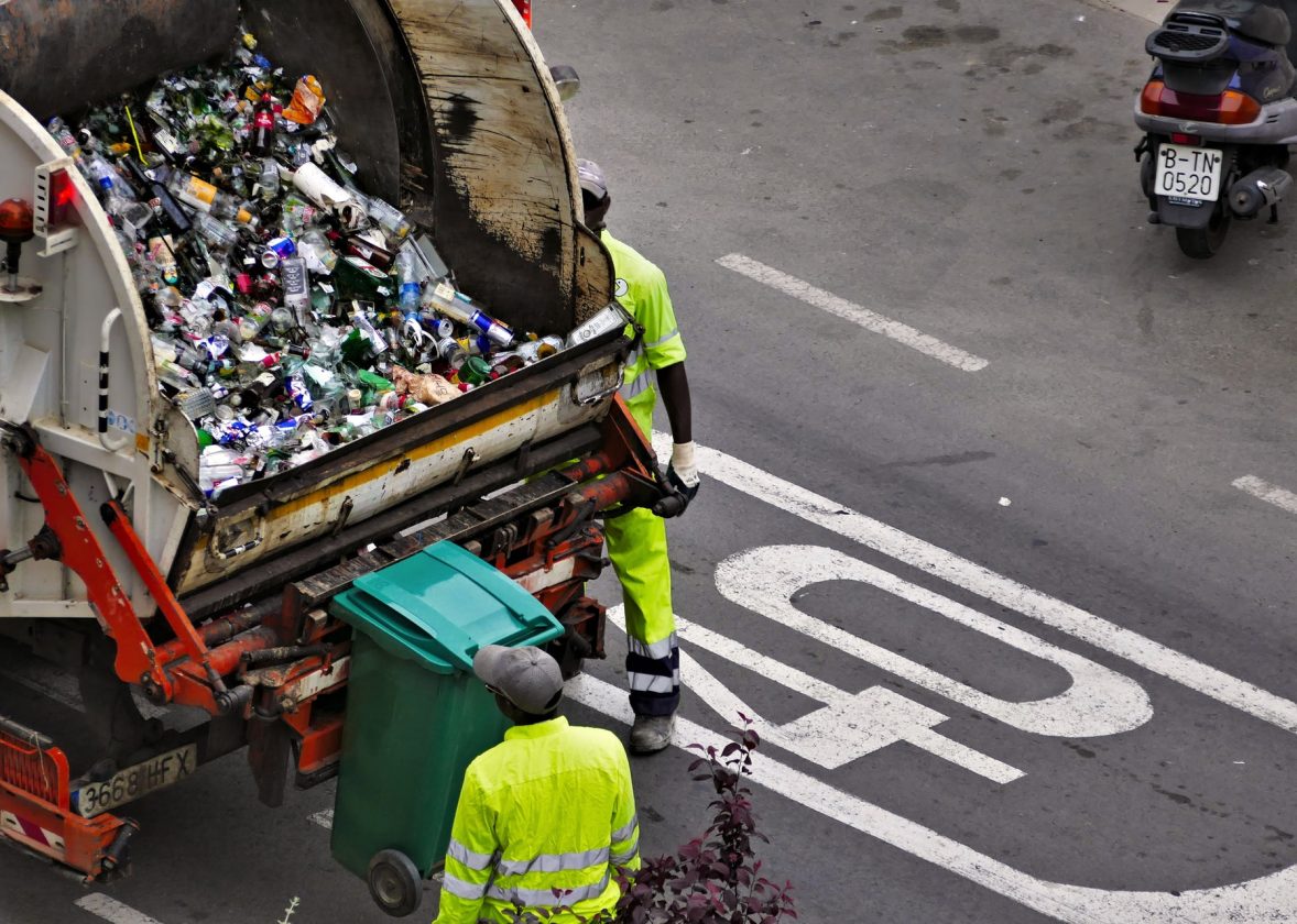 Cum se efectuează transportul deseurilor nepericuloase?