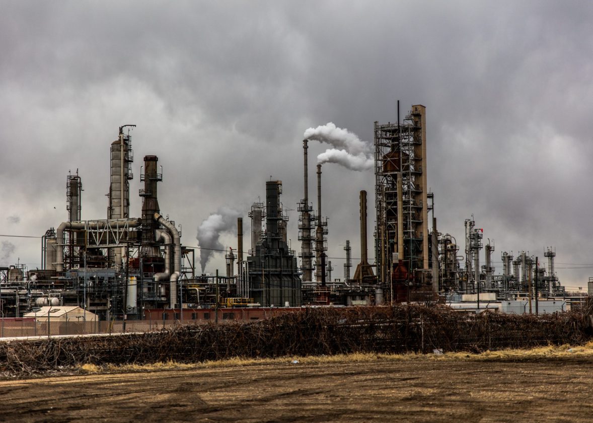 Cum este asigurată colectarea deseurilor din sectorul industrial?