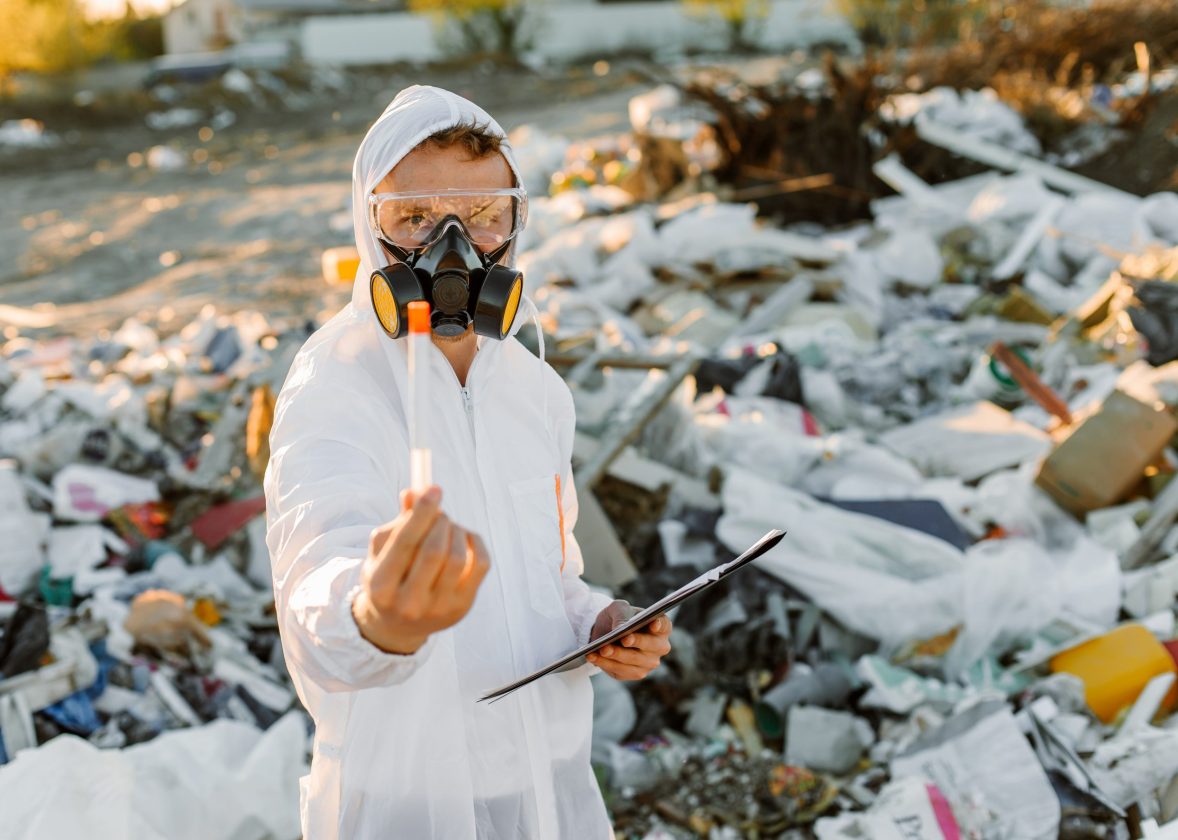 De la identificare la eliminare: soluții complete pentru deseuri periculoase